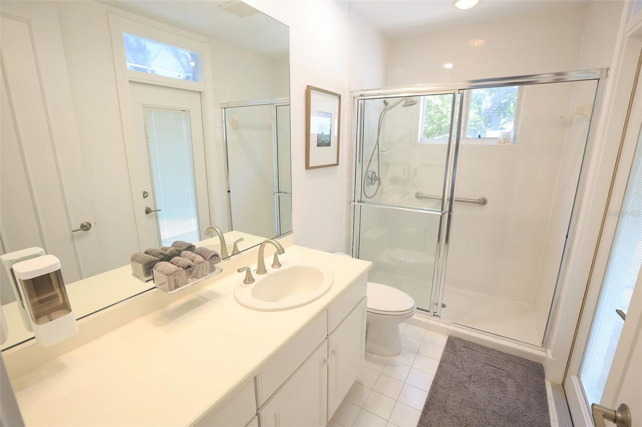 3527 Fair Oaks Lane, Longboat Key, FL 34228 Photo