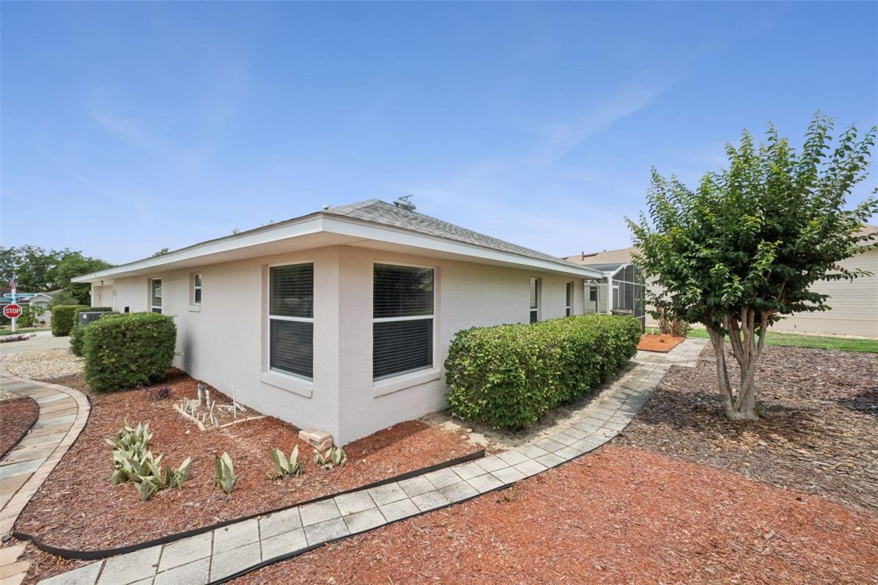 21101 Braveheart Drive , Leesburg, FL 34748 Photo