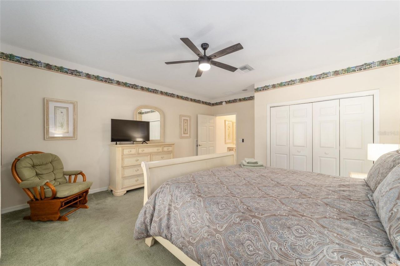 1074 Avenida Sonoma, Lady Lake, FL 32159 Photo