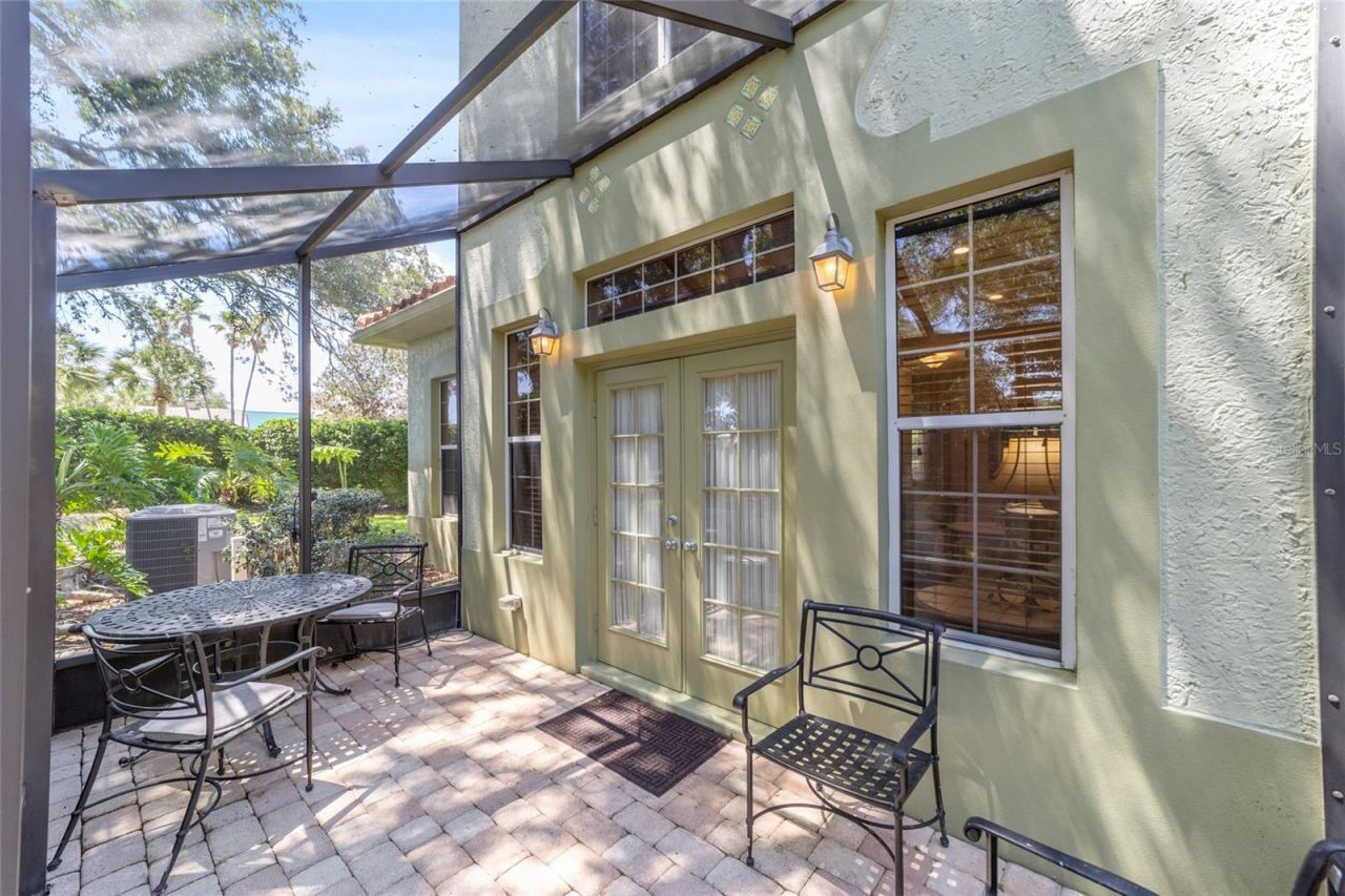 1074 Avenida Sonoma, Lady Lake, FL 32159 Photo