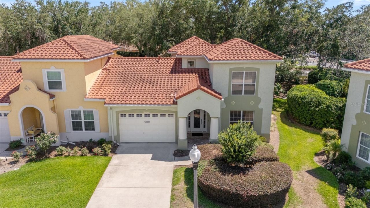 1074 Avenida Sonoma, Lady Lake, FL 32159 Photo