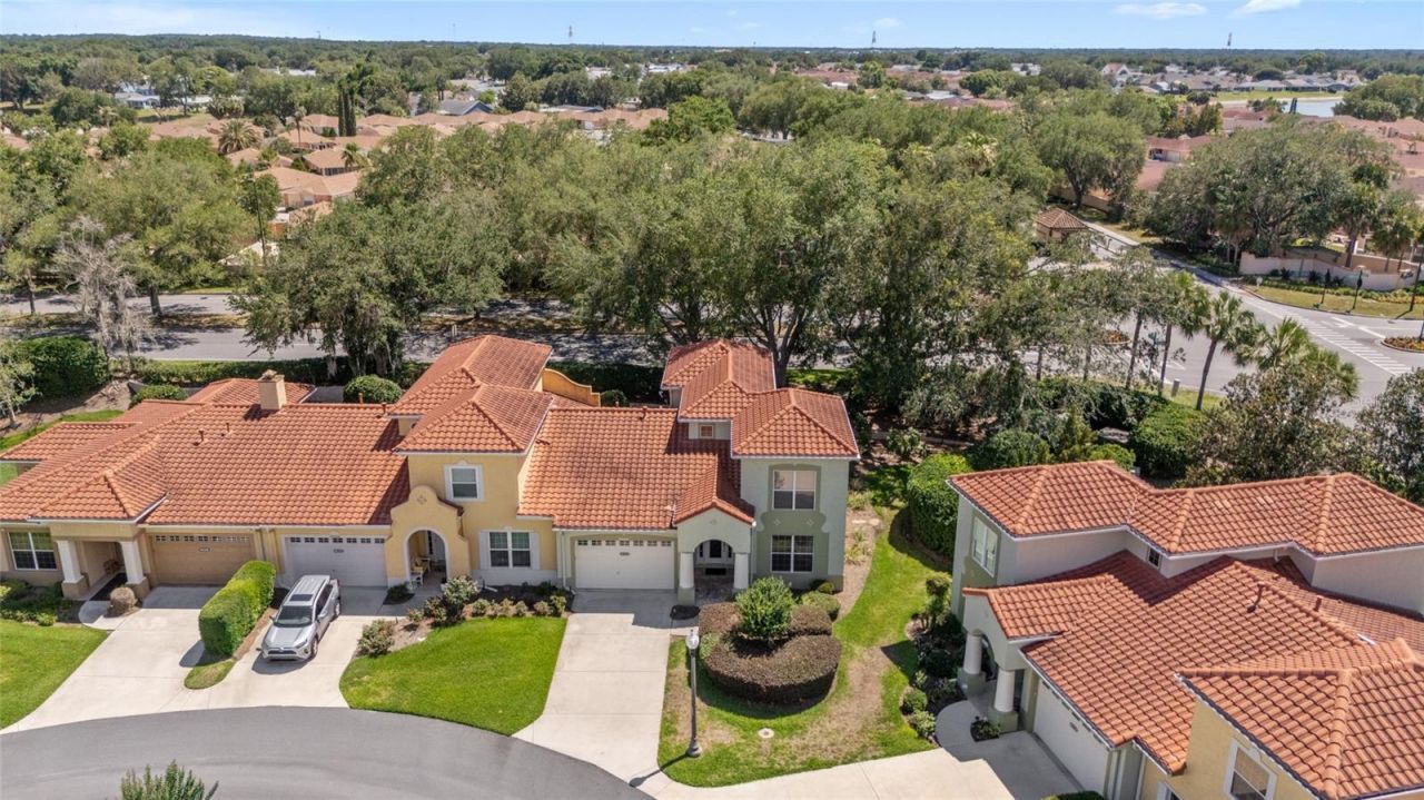 1074 Avenida Sonoma, Lady Lake, FL 32159 Photo