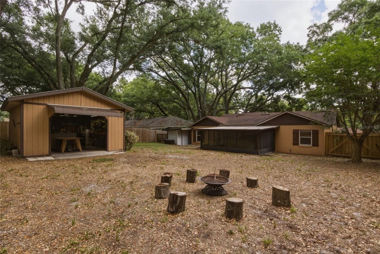 706 Lakeview Drive , Ocoee, FL 34761 Photo