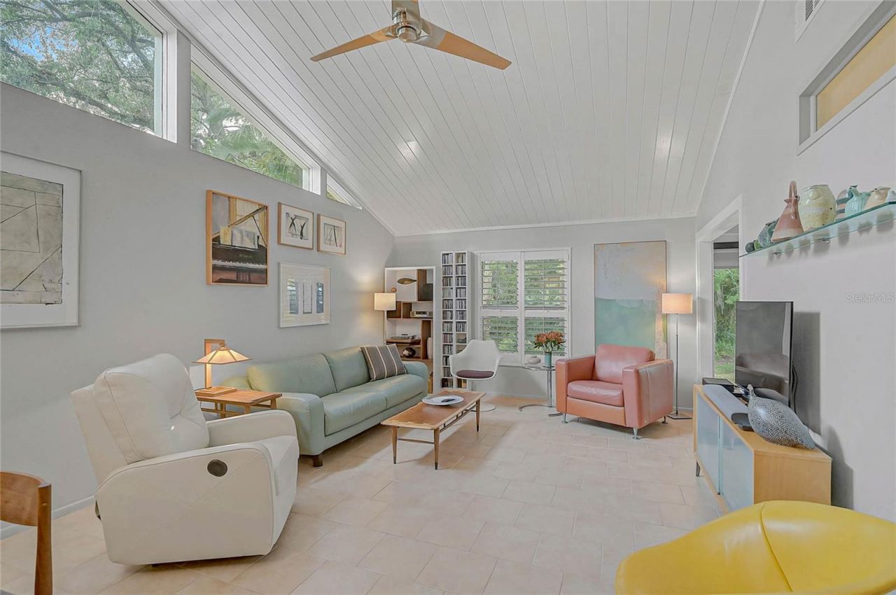 5033 Village Gardens Drive, Unit 24, Sarasota, FL 34234 Photo