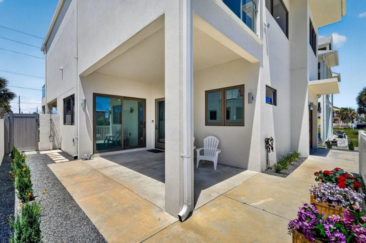 1309 S Atlantic Avenue, New Smyrna Beach, FL 32169 Photo
