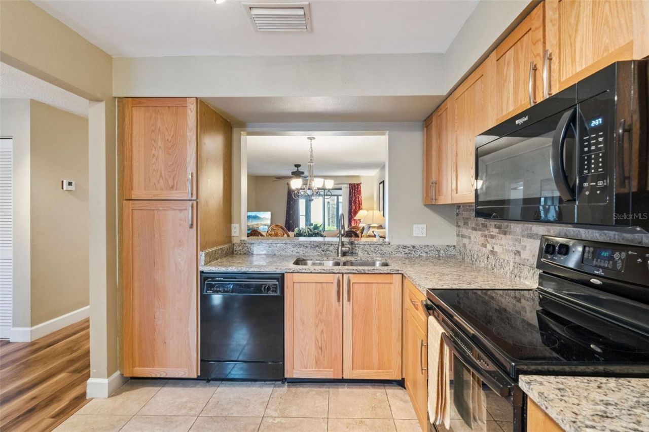 6210 Raintree Drive, Unit L4, Orlando, FL 32822 Photo
