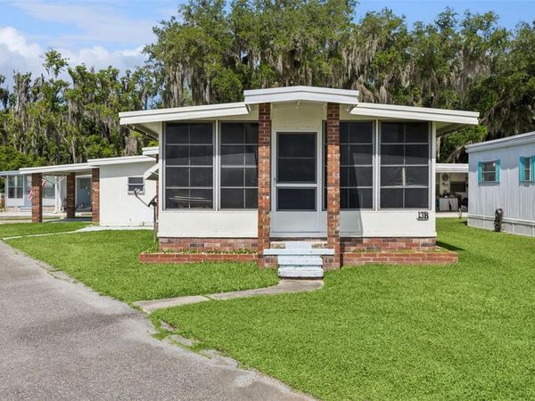 13 COCOS PLUMOSA DRIVE , Unit B, EUSTIS, FL 32726