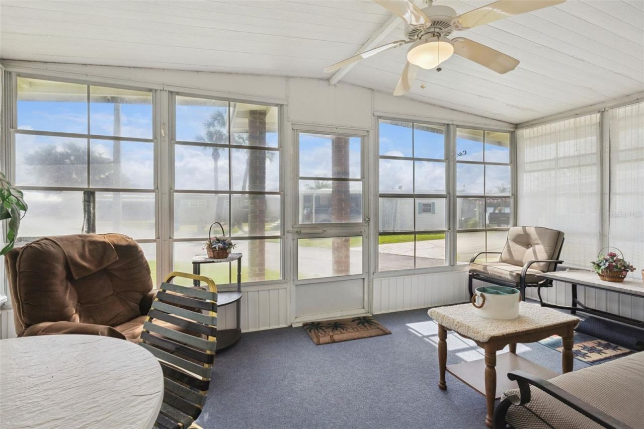 13 Cocos Plumosa Drive , Unit B, Eustis, FL 32726 Photo