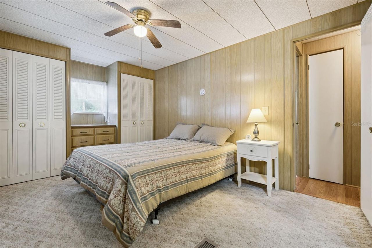 13 Cocos Plumosa Drive , Unit B, Eustis, FL 32726 Photo