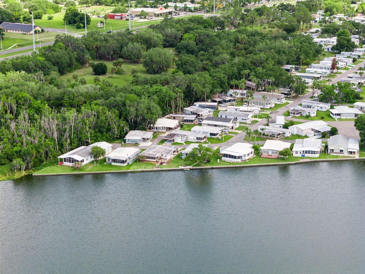 13 Cocos Plumosa Drive , Unit B, Eustis, FL 32726 Photo