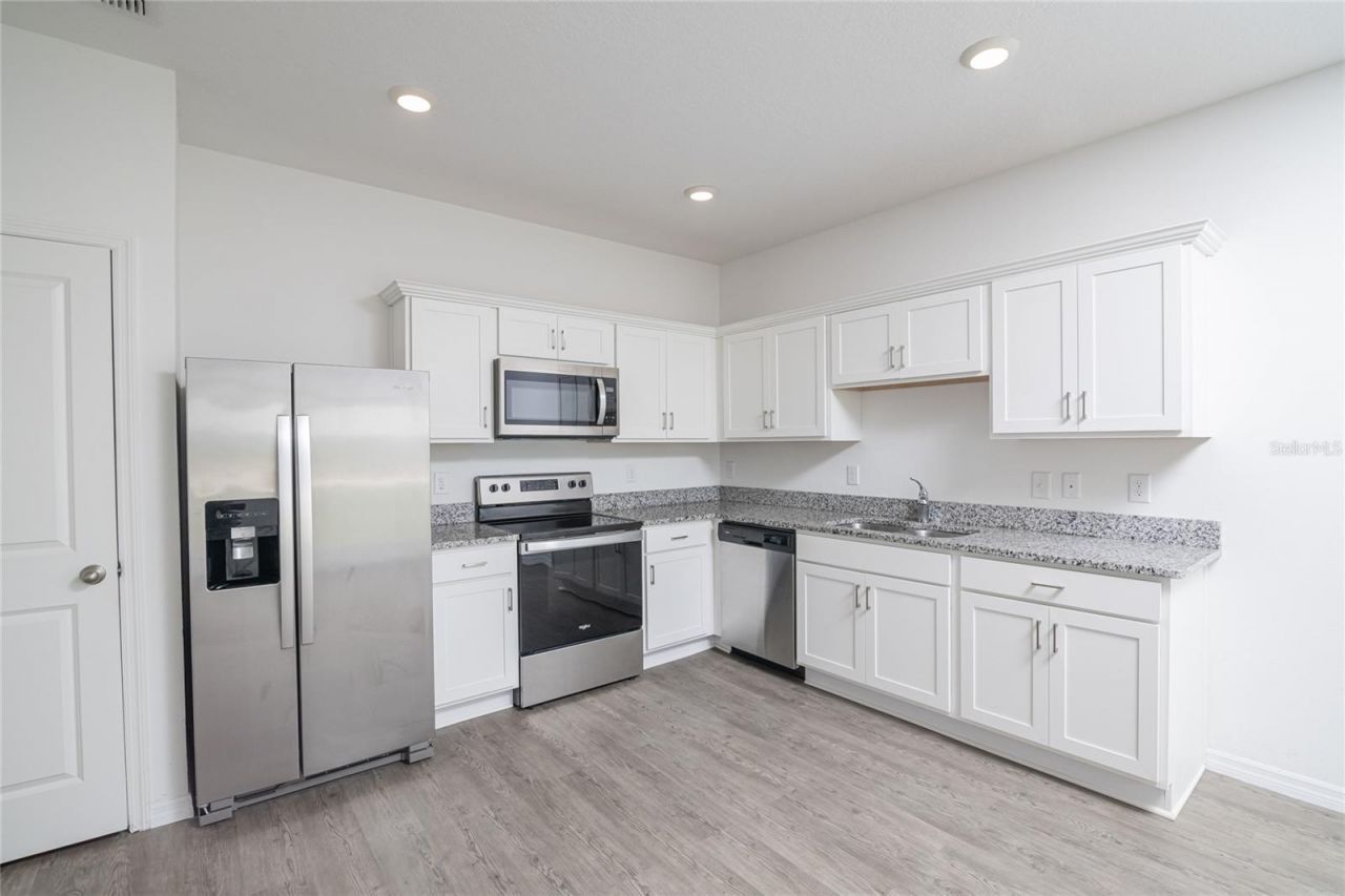 529 Madison Drive, Davenport, FL 33837 Photo