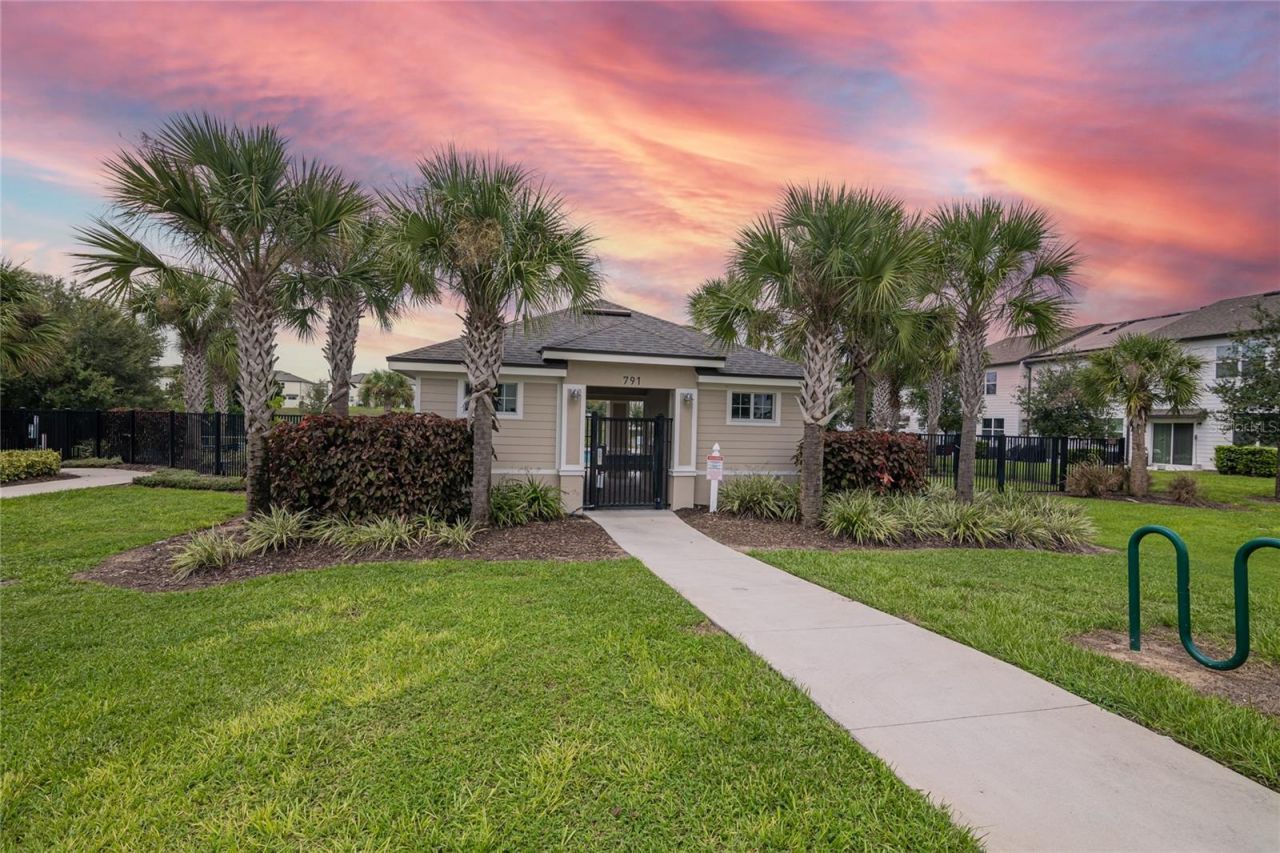 529 Madison Drive, Davenport, FL 33837 Photo