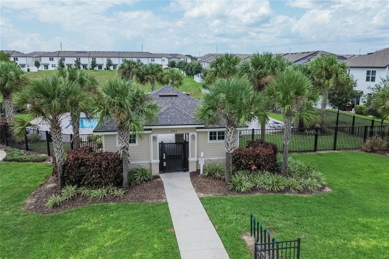529 Madison Drive, Davenport, FL 33837 Photo