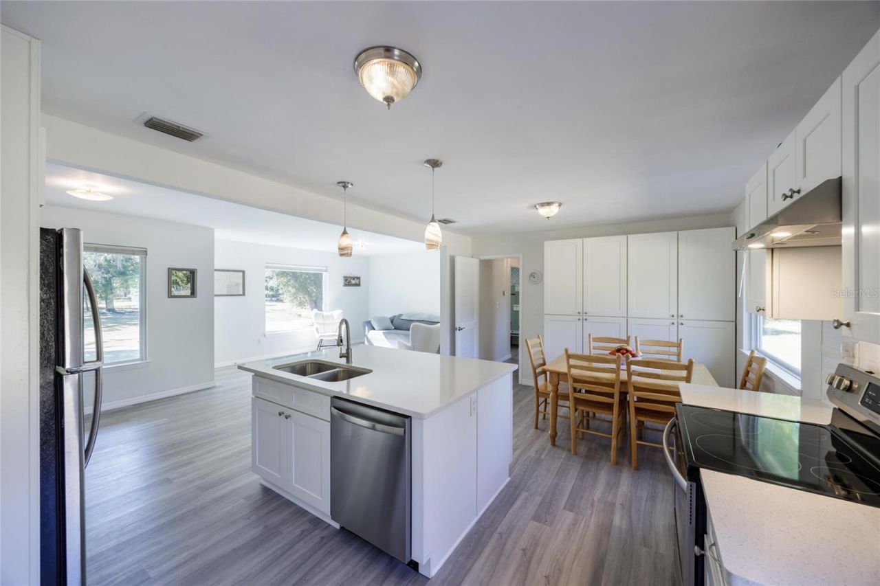 6320 SE 91st Trail, Trenton, FL 32693 Photo