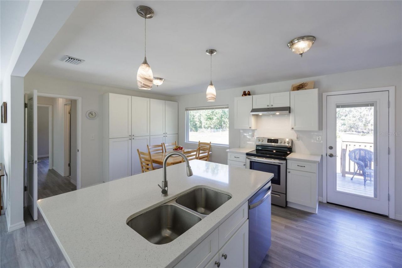 6320 SE 91st Trail, Trenton, FL 32693 Photo