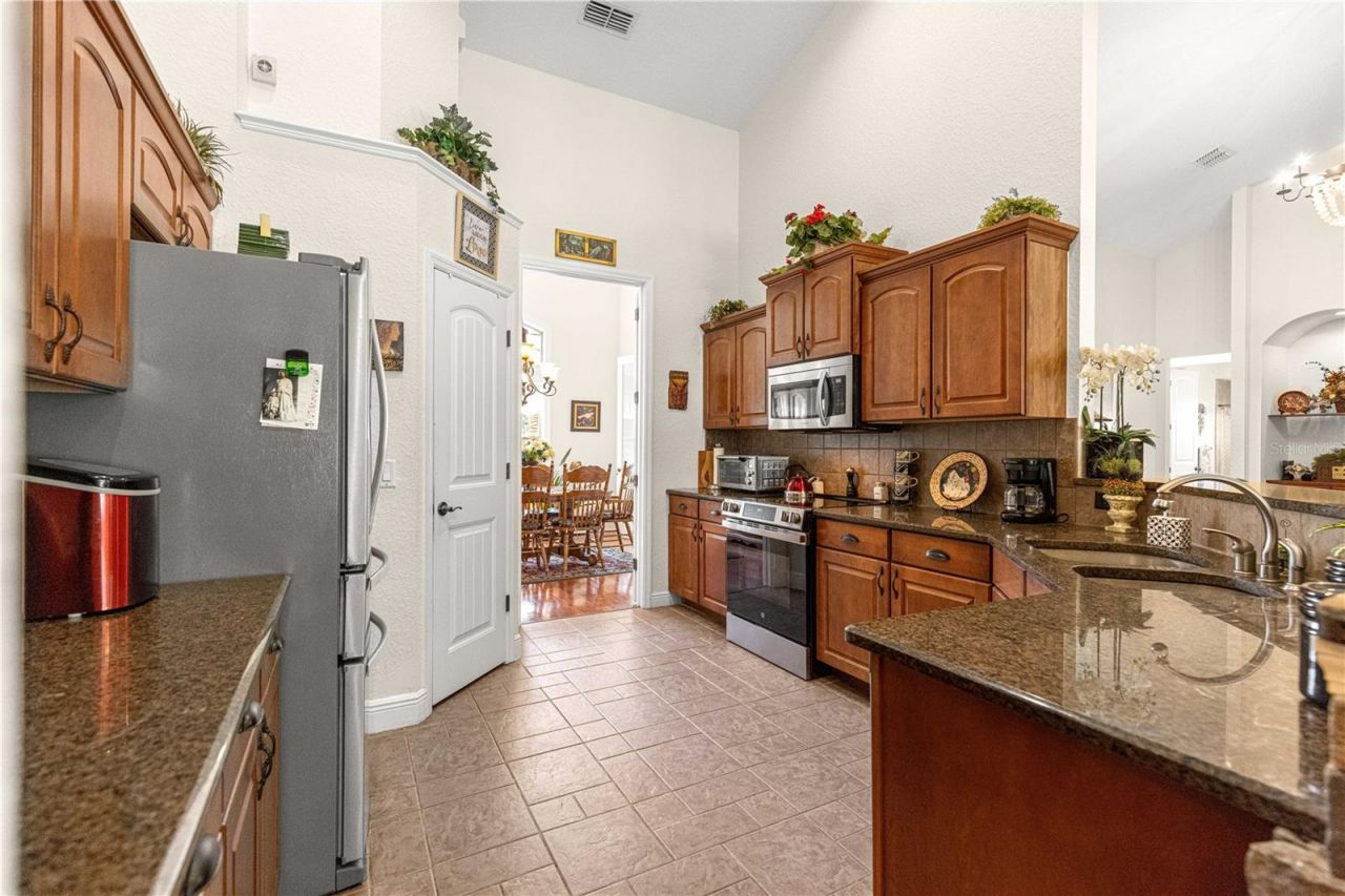 10304 SE 41st Terrace , Belleview, FL 34420 Photo