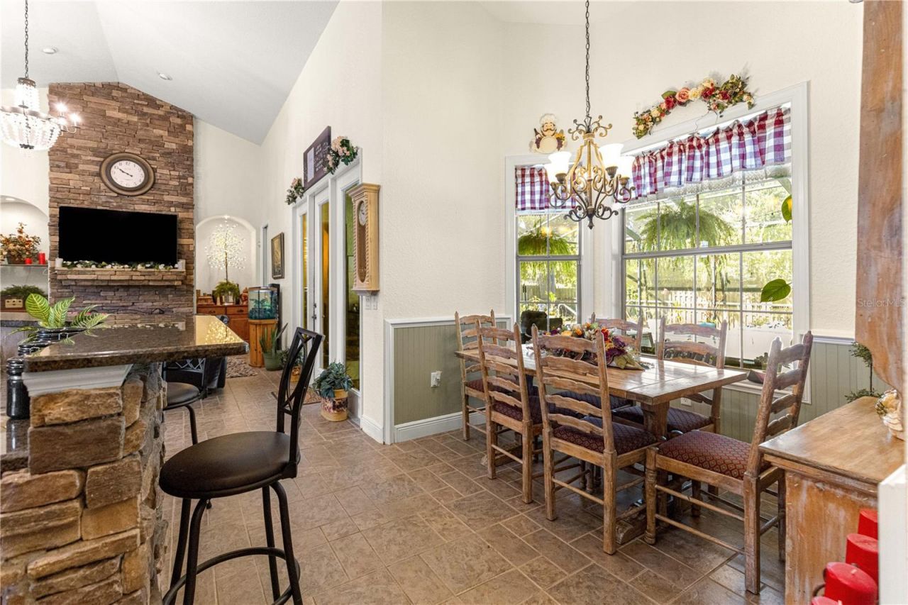 10304 SE 41st Terrace , Belleview, FL 34420 Photo