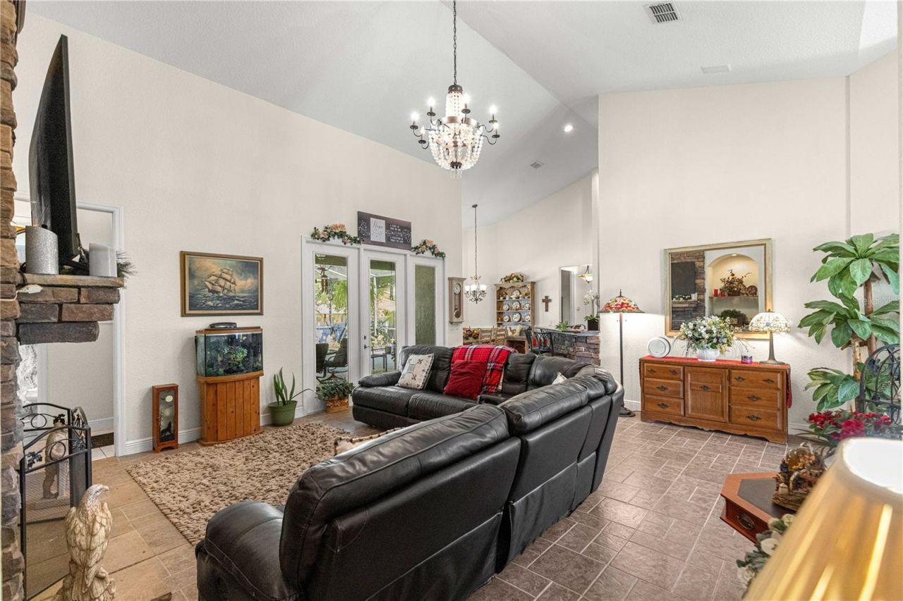 10304 SE 41st Terrace , Belleview, FL 34420 Photo