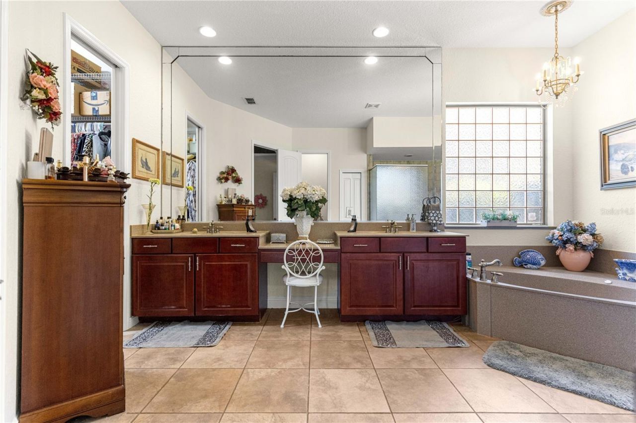 10304 SE 41st Terrace , Belleview, FL 34420 Photo