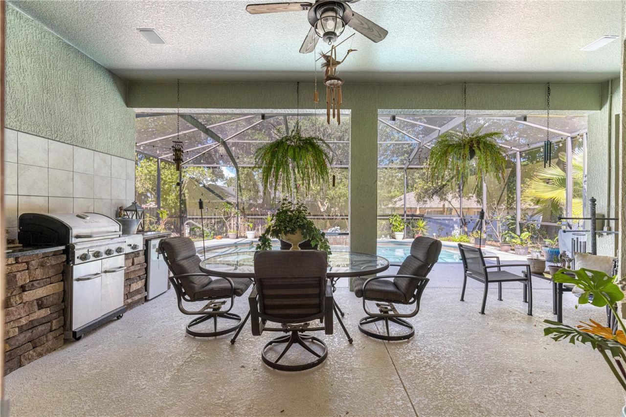 10304 SE 41st Terrace , Belleview, FL 34420 Photo