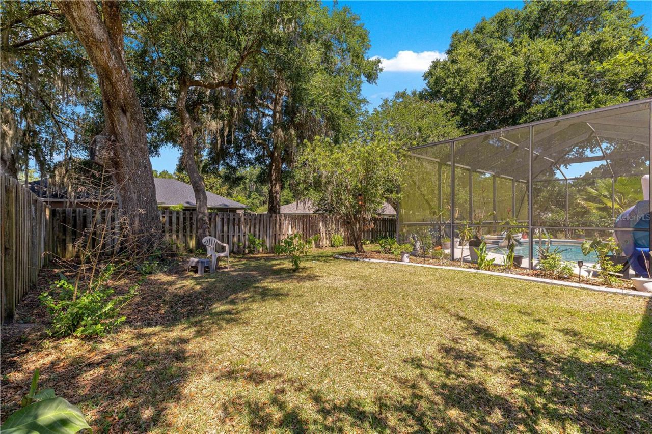 10304 SE 41st Terrace , Belleview, FL 34420 Photo