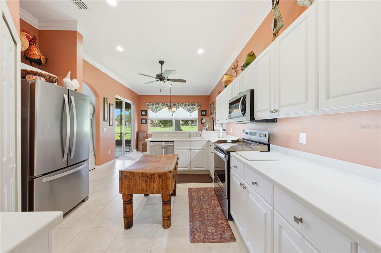 5453 Grove Manor, Lady Lake, FL 32159 Photo