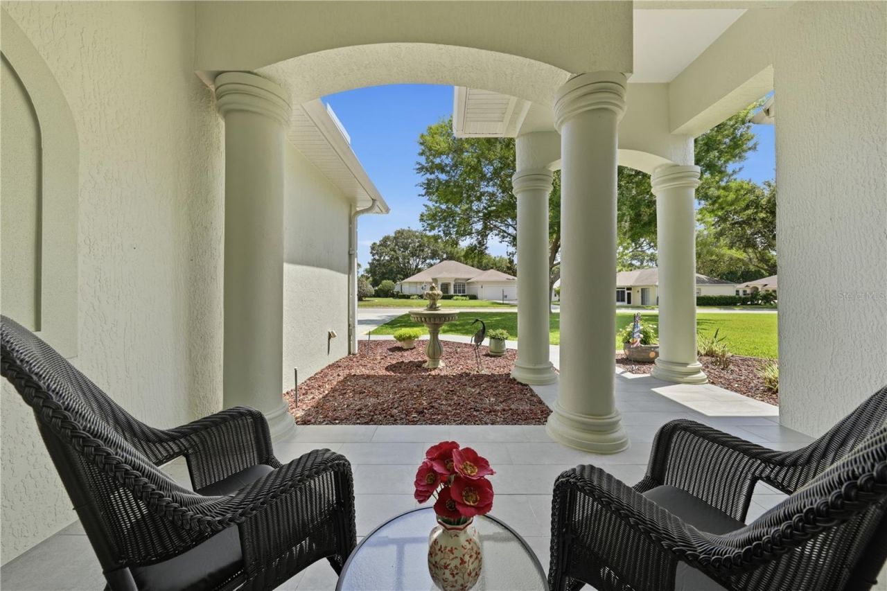 5453 Grove Manor, Lady Lake, FL 32159 Photo