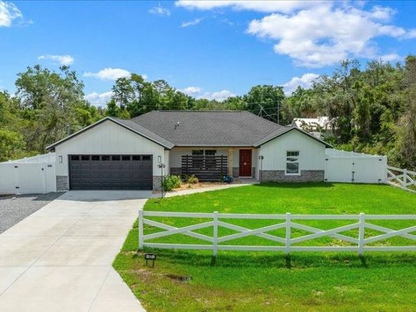 17 HOLLY ROAD , OCALA, FL 34472