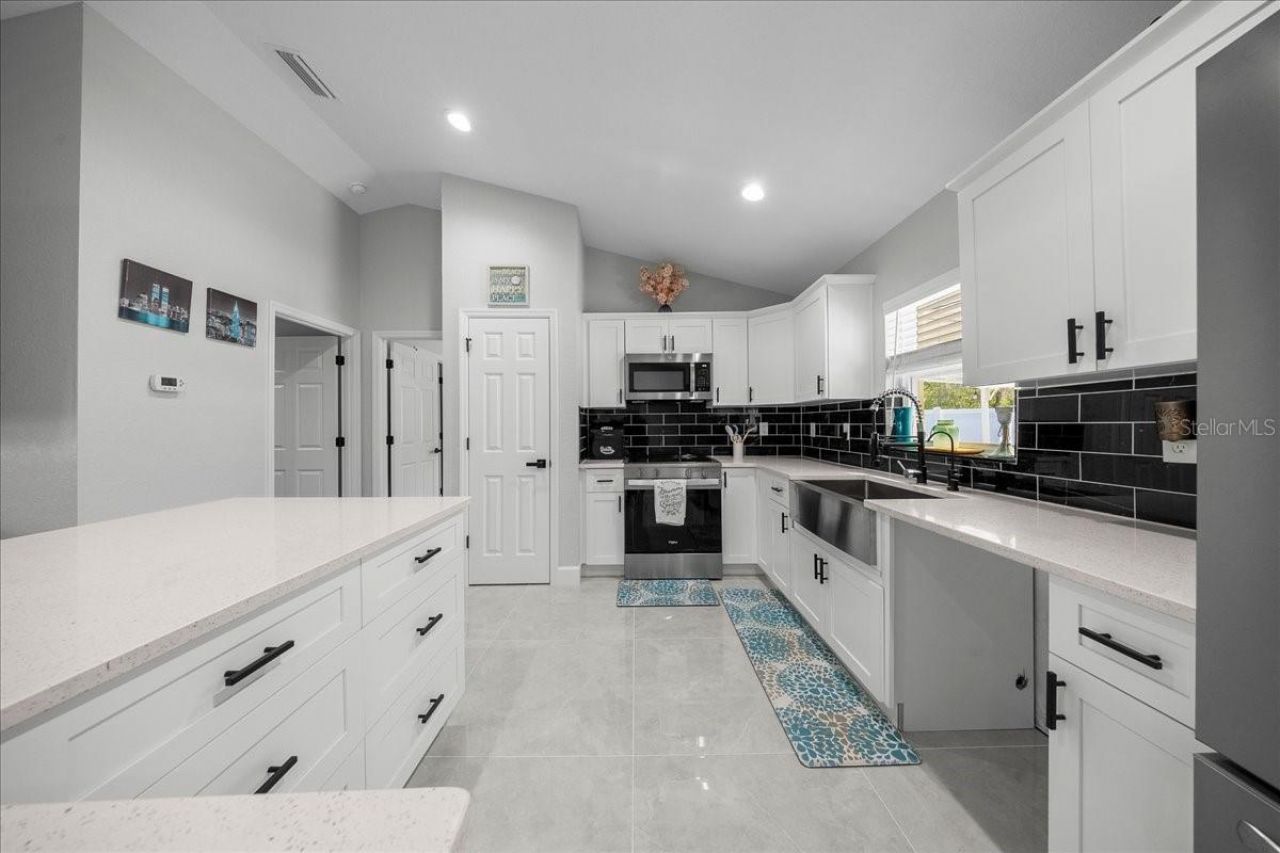 17 Holly Road , Ocala, FL 34472 Photo