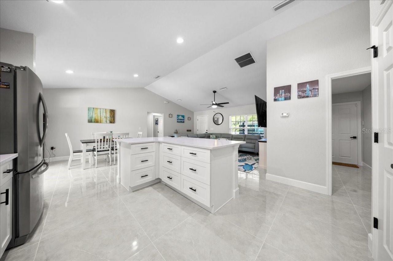 17 Holly Road , Ocala, FL 34472 Photo
