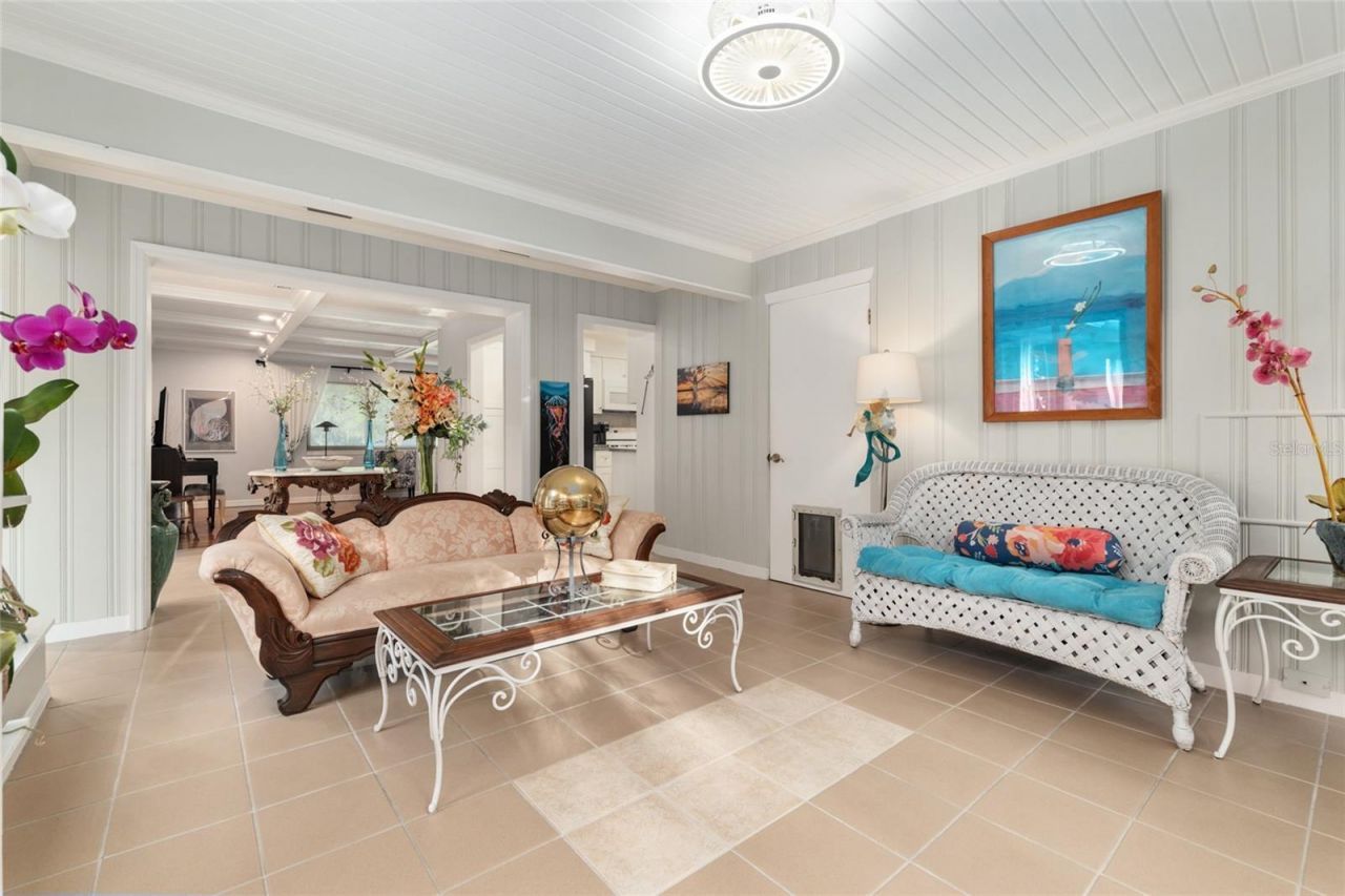 1210 SE 14th Avenue, Ocala, FL 34471 Photo