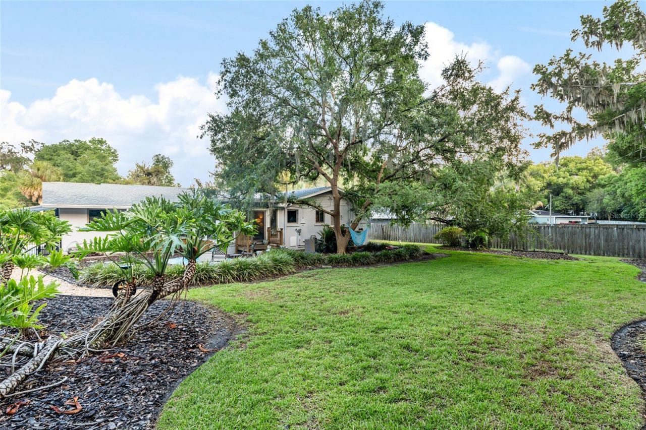 1210 SE 14th Avenue, Ocala, FL 34471 Photo