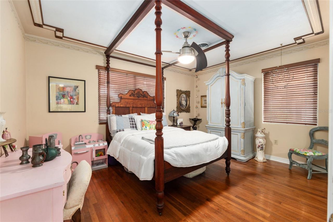 1210 SE 14th Avenue, Ocala, FL 34471 Photo