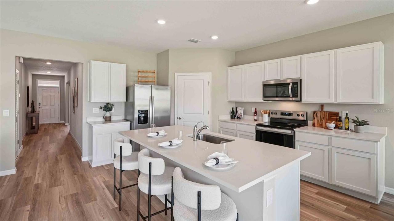 5396 SW 52nd Court , Gainesville, FL 32608 Photo