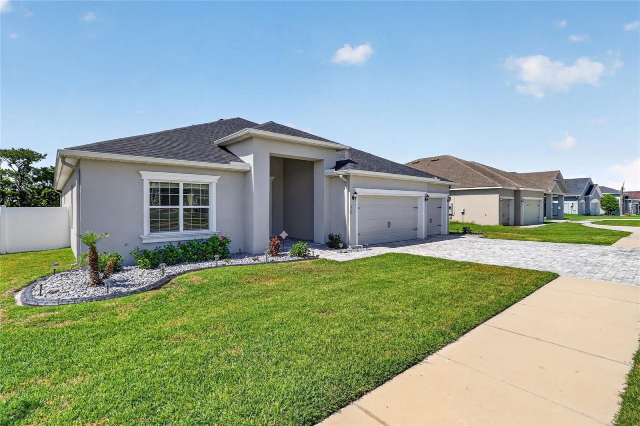 319 Travelers Creek Drive, Auburndale, FL 33823 Photo