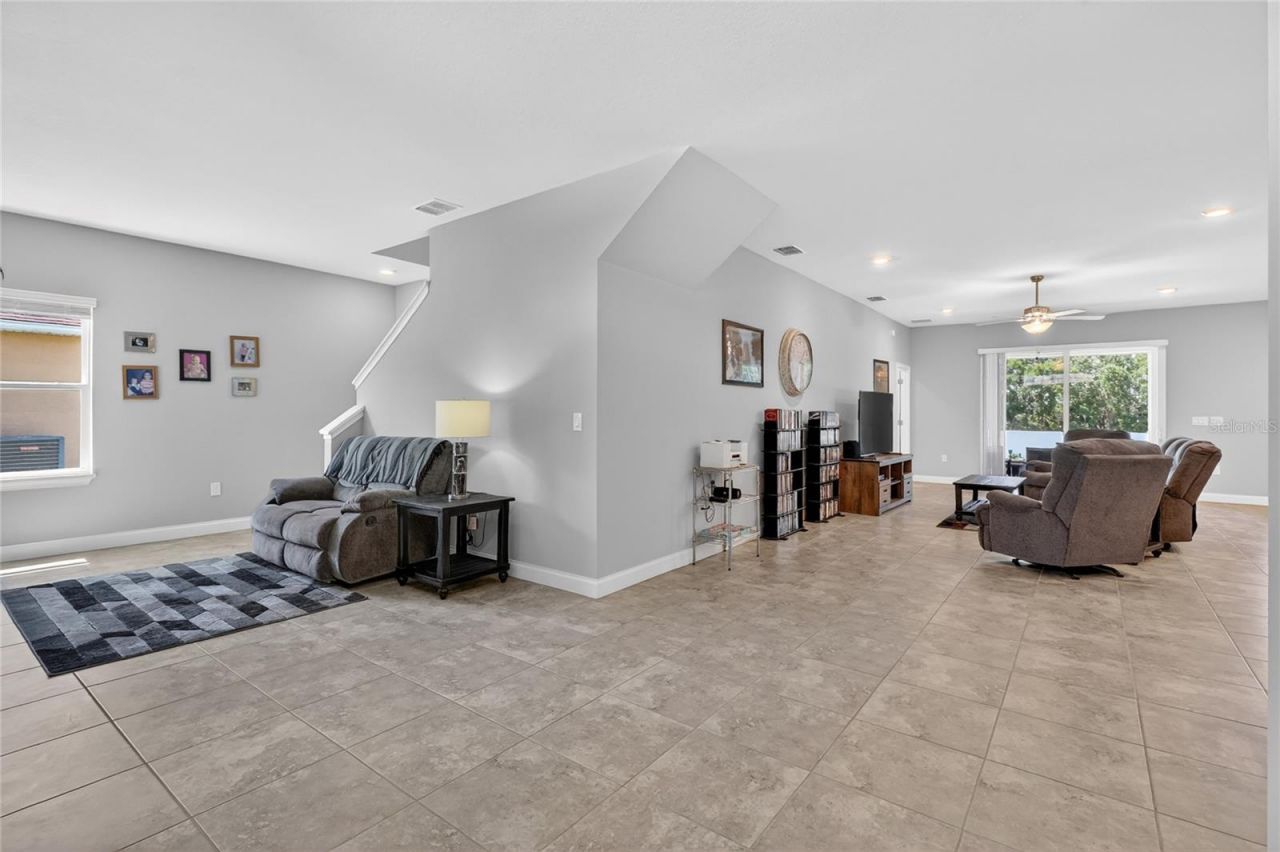 319 Travelers Creek Drive, Auburndale, FL 33823 Photo