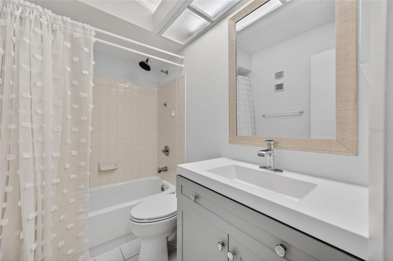 2583 Countryside Boulevard , Unit 3212, Clearwater, FL 33761 Photo