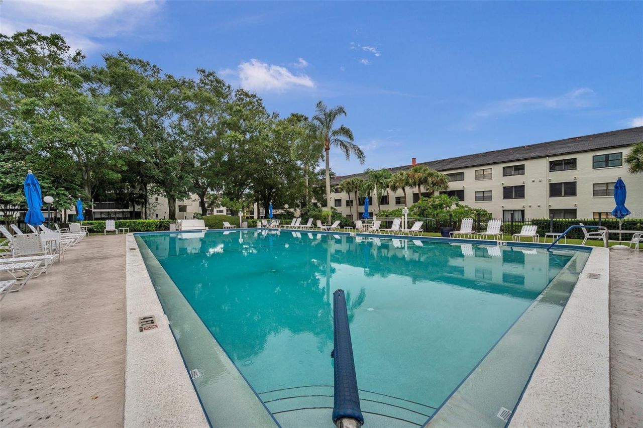 2583 Countryside Boulevard , Unit 3212, Clearwater, FL 33761 Photo