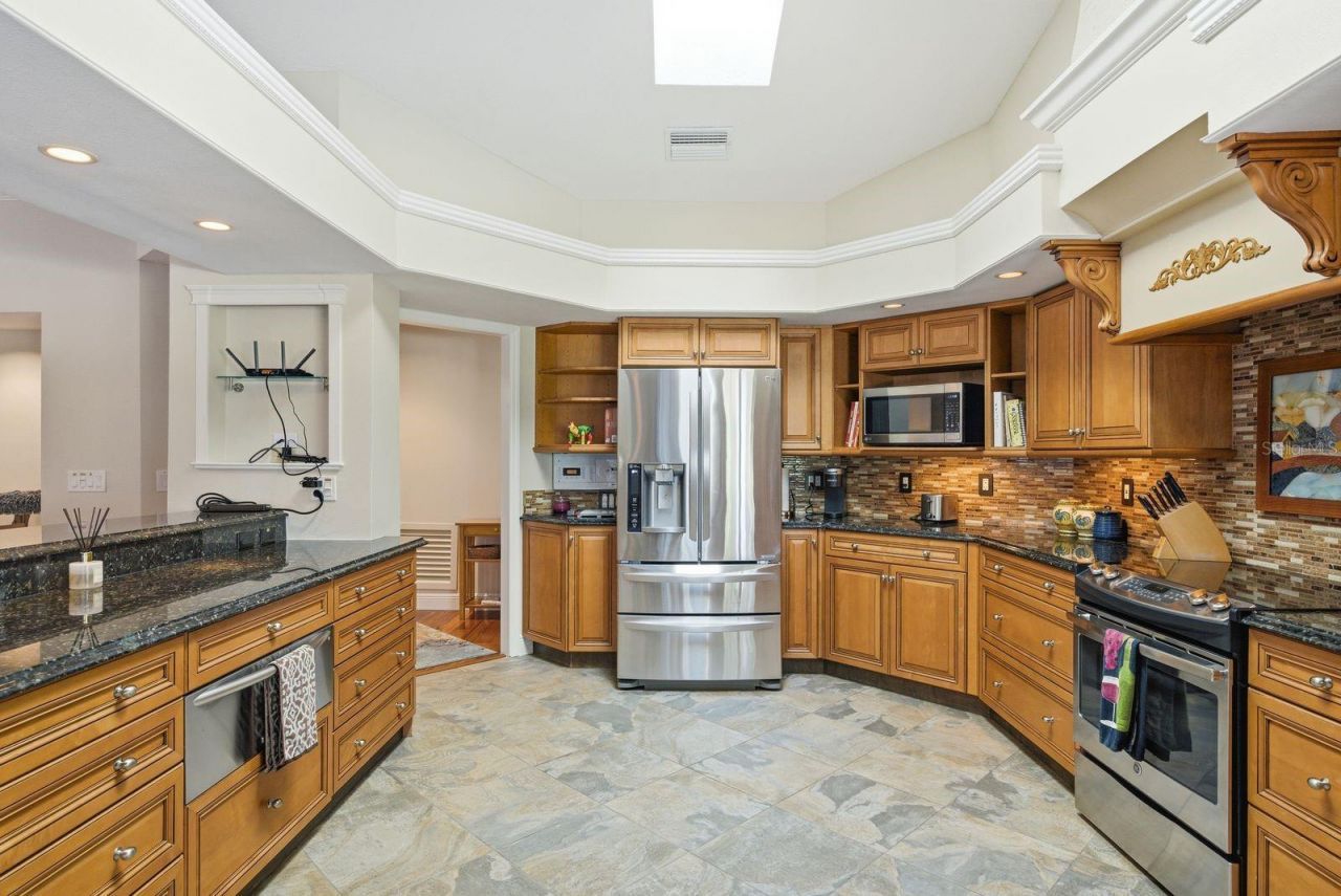 3930 Tarian Court , Palm Harbor, FL 34684 Photo