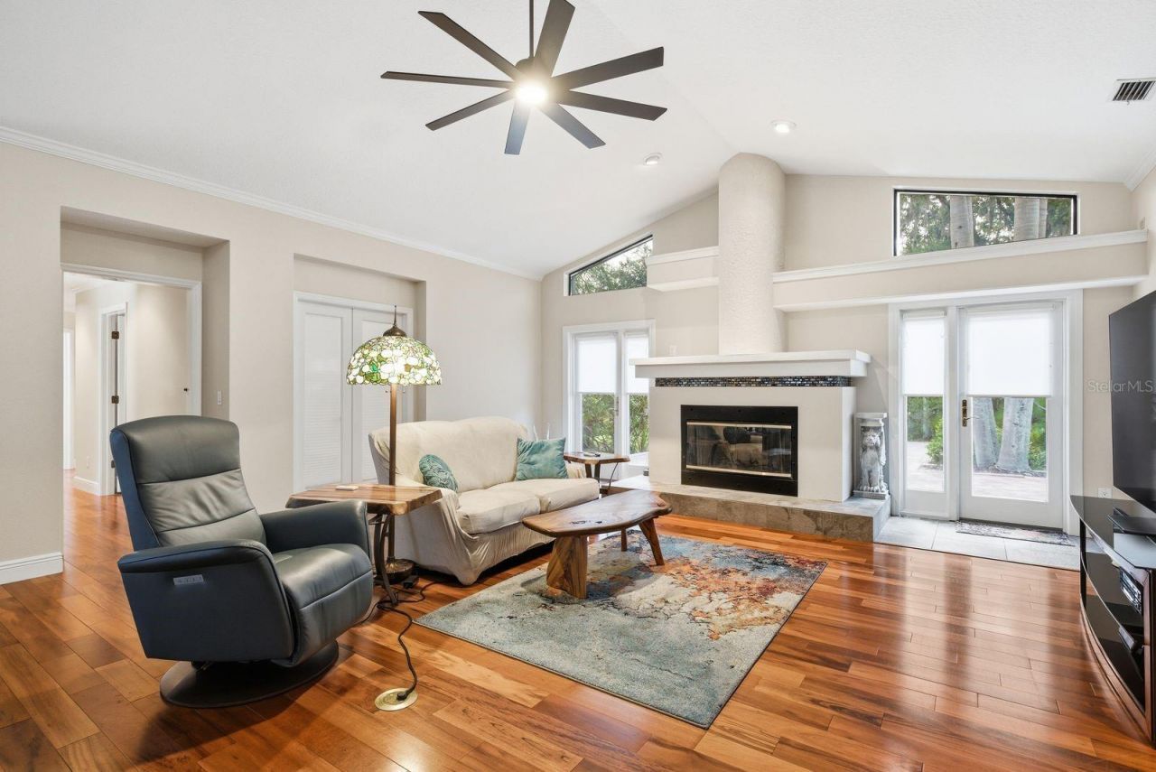 3930 Tarian Court , Palm Harbor, FL 34684 Photo