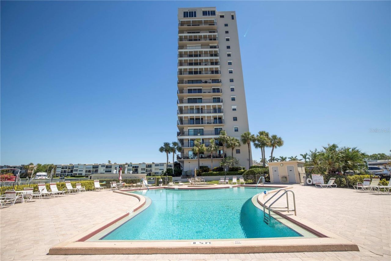 7300 Sun Island Drive S, Unit 602, South Pasadena, FL 33707 Photo