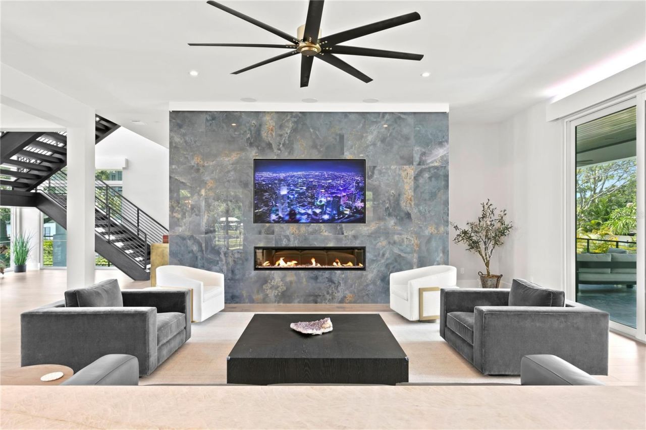 2926 Coffee Pot Boulevard Ne, Saint Petersburg, FL 33704 Photo
