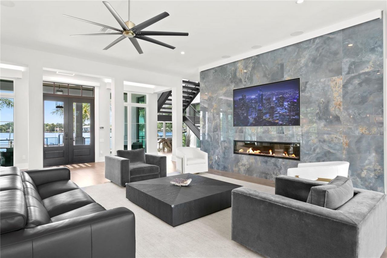 2926 Coffee Pot Boulevard Ne, Saint Petersburg, FL 33704 Photo
