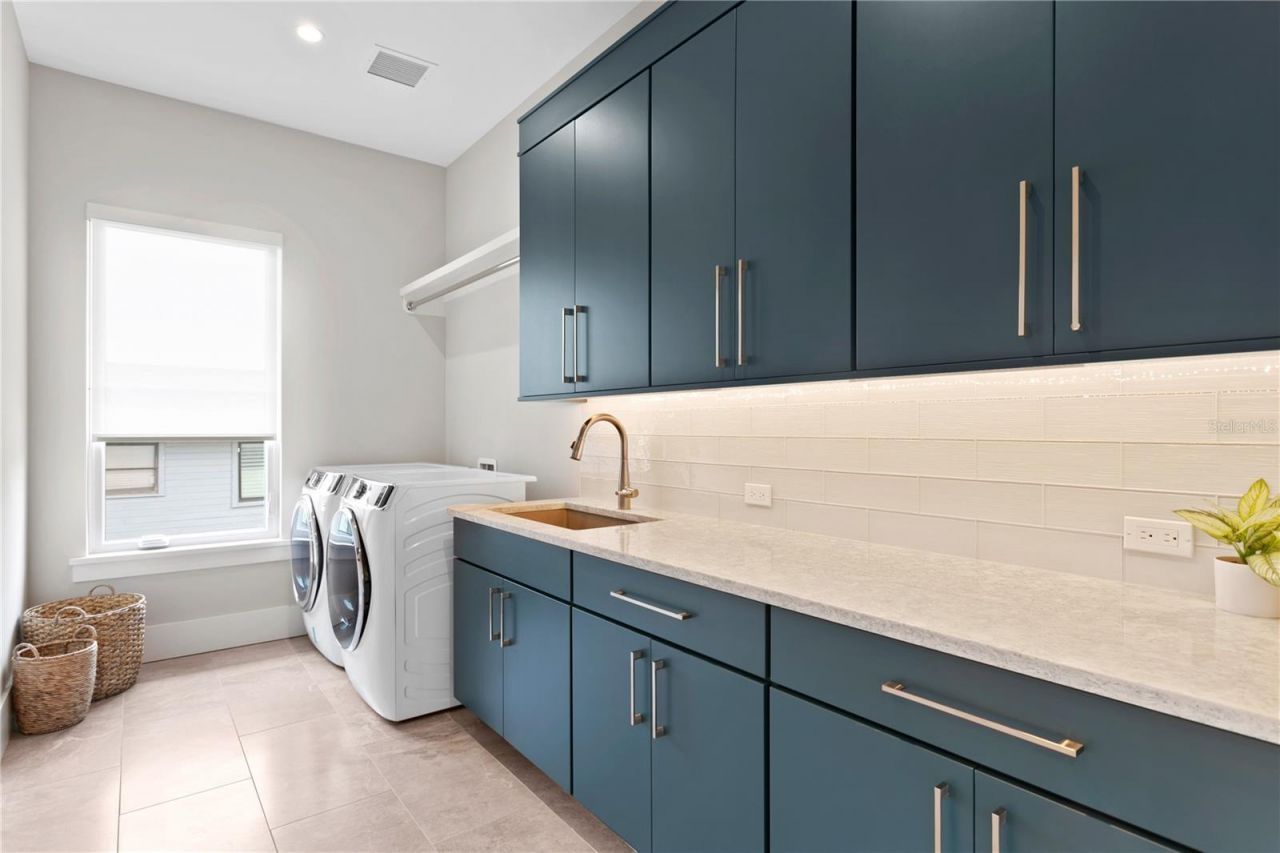 2926 Coffee Pot Boulevard Ne, Saint Petersburg, FL 33704 Photo