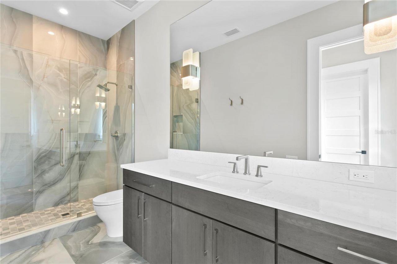 2926 Coffee Pot Boulevard Ne, Saint Petersburg, FL 33704 Photo