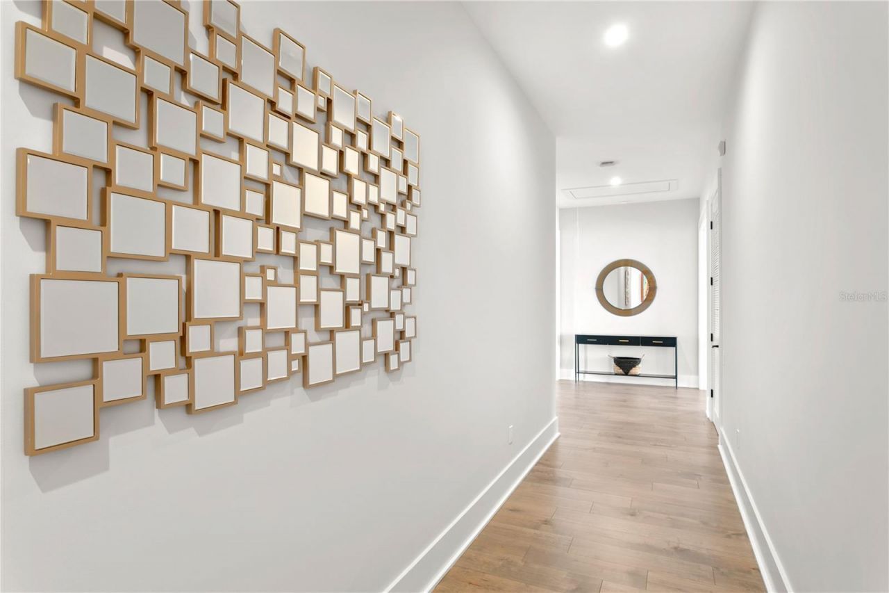 2926 Coffee Pot Boulevard Ne, Saint Petersburg, FL 33704 Photo