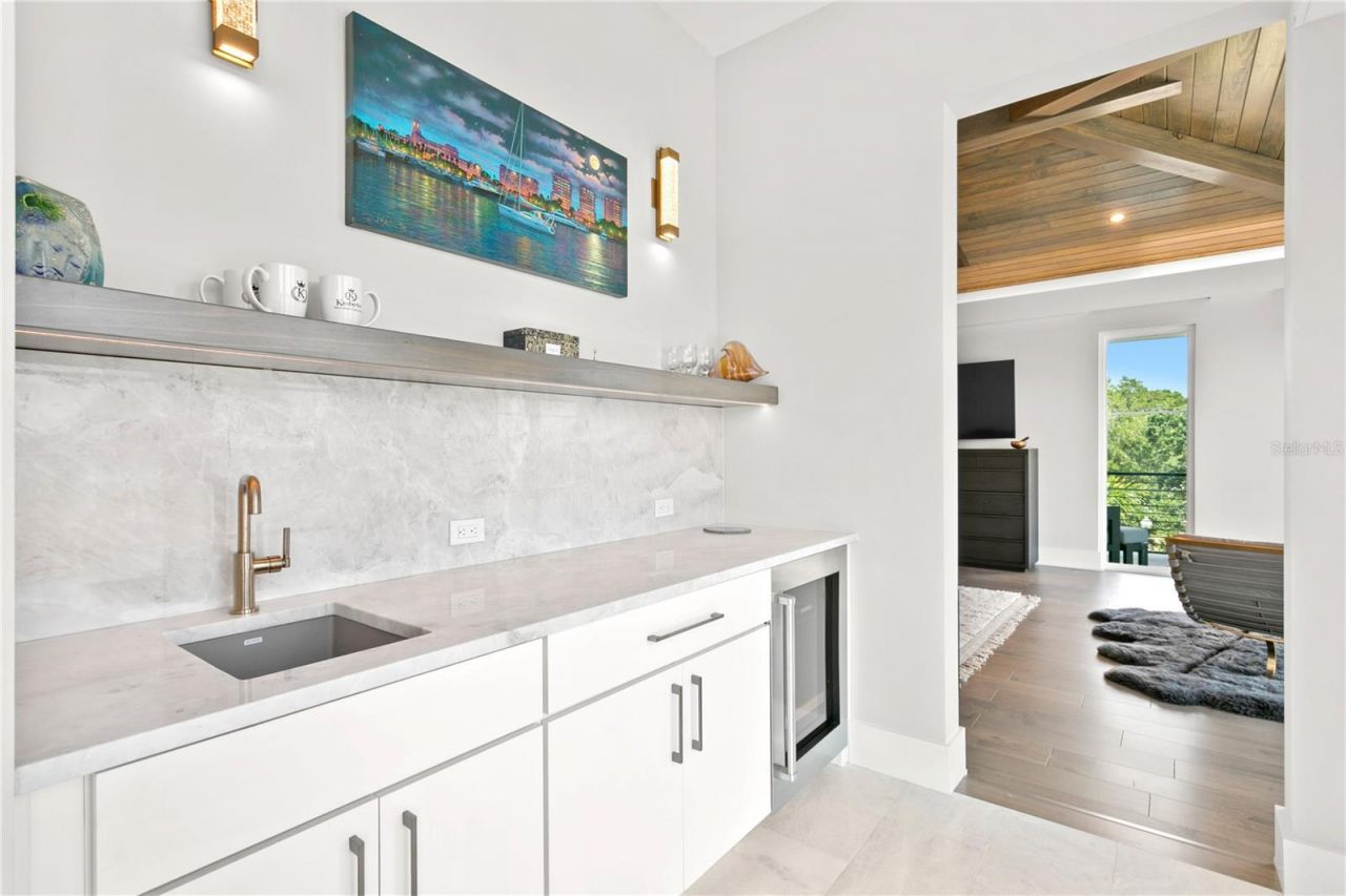 2926 Coffee Pot Boulevard Ne, Saint Petersburg, FL 33704 Photo