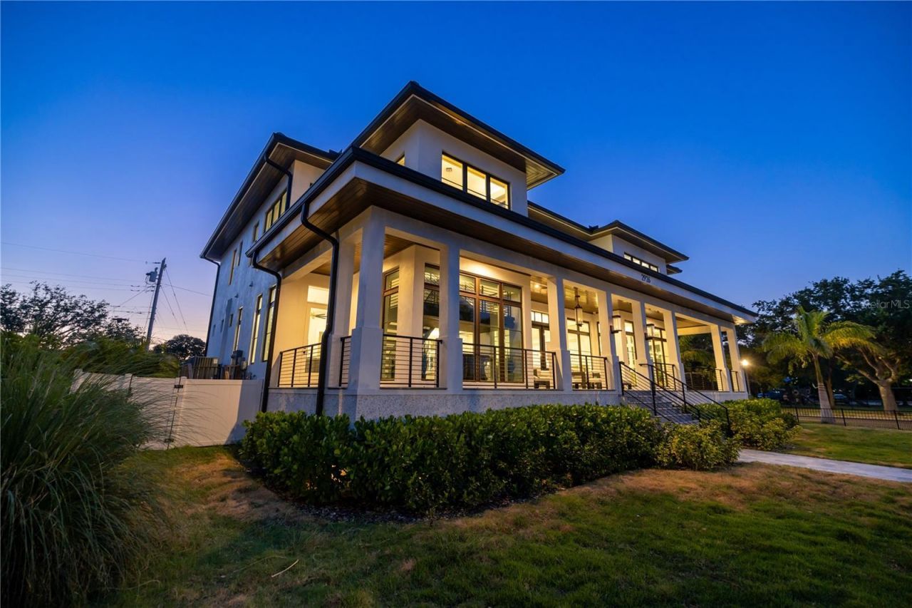 2926 Coffee Pot Boulevard Ne, Saint Petersburg, FL 33704 Photo