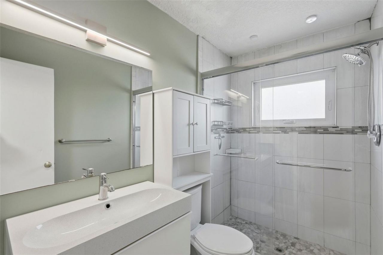 4050 4th Street N, Unit 229, Saint Petersburg, FL 33703 Photo