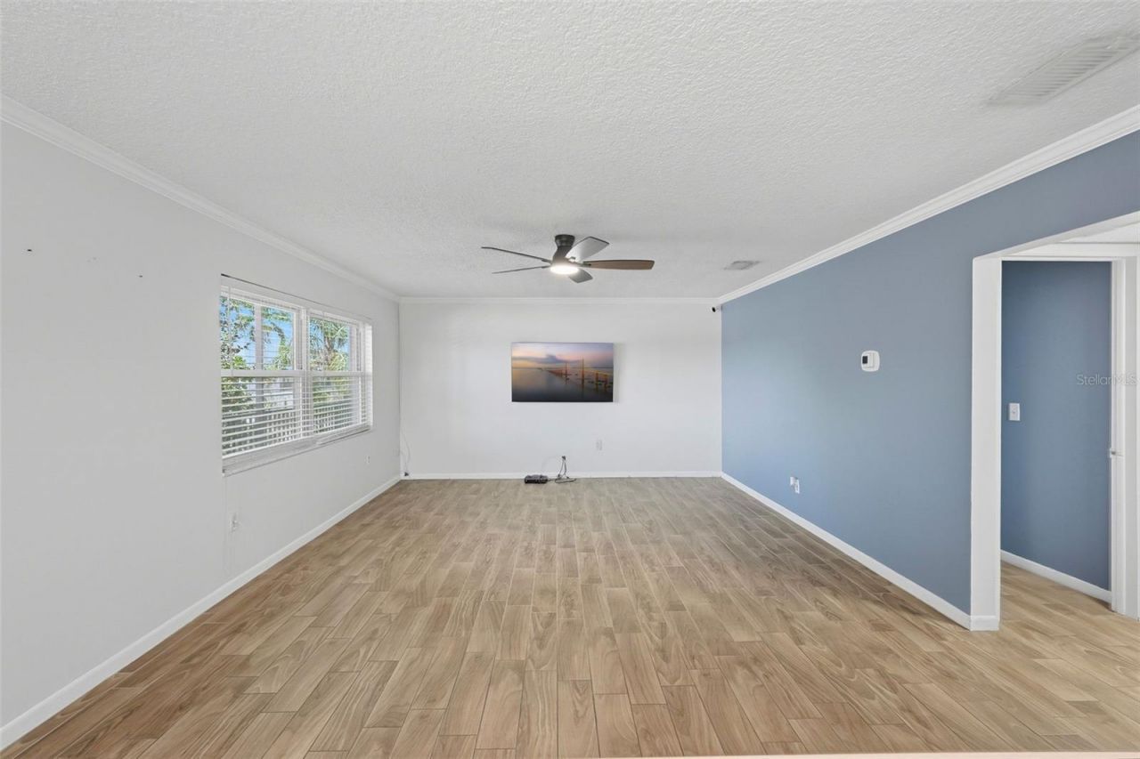 4050 4th Street N, Unit 229, Saint Petersburg, FL 33703 Photo